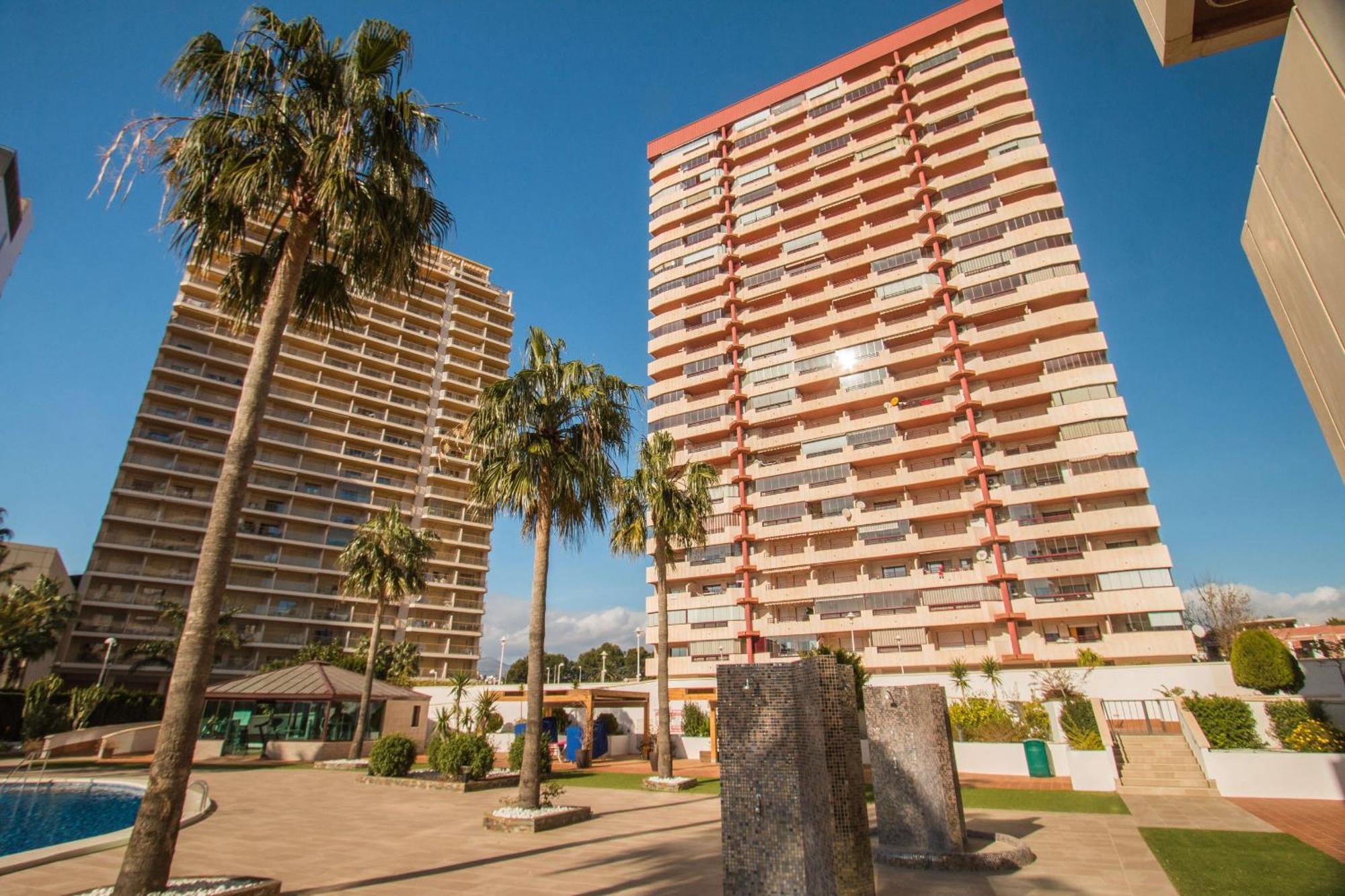 Apartamento Coral Beach - Plusholidays กัลเป ภายนอก รูปภาพ